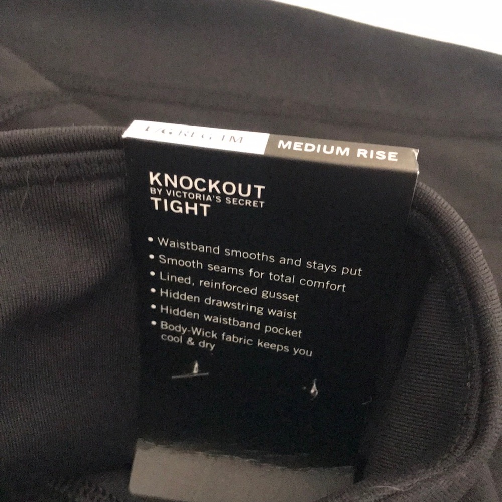 NEW Large Victoria’s Secret Knockout Leggings - Picture 6 of 8